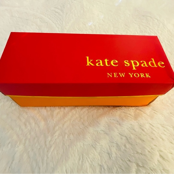 Kate Spade Wedge Peep-Toe Shoe, Black Patent Leather w/Ivory Bow, Size 7 - Picture 7 of 7